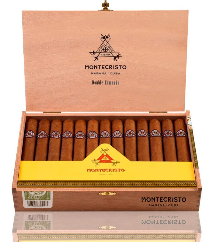 Charuto Montecristo double edmundo fortaleza, ceará